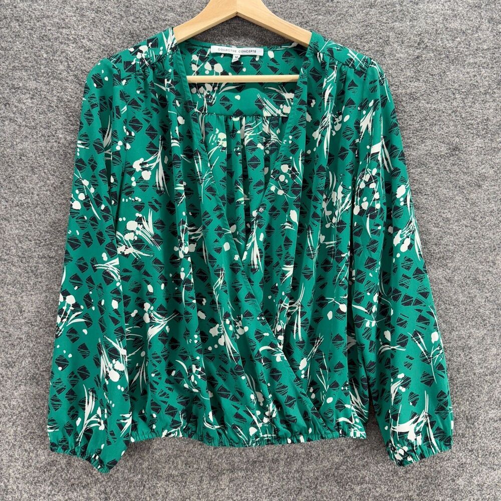Collective Concept Blouse Women M Medium Green Geometric V-Neck Long Sleeve